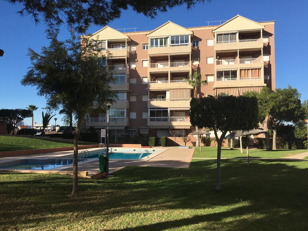 Apartamentos Arenales Del Sol II Bagian luar foto